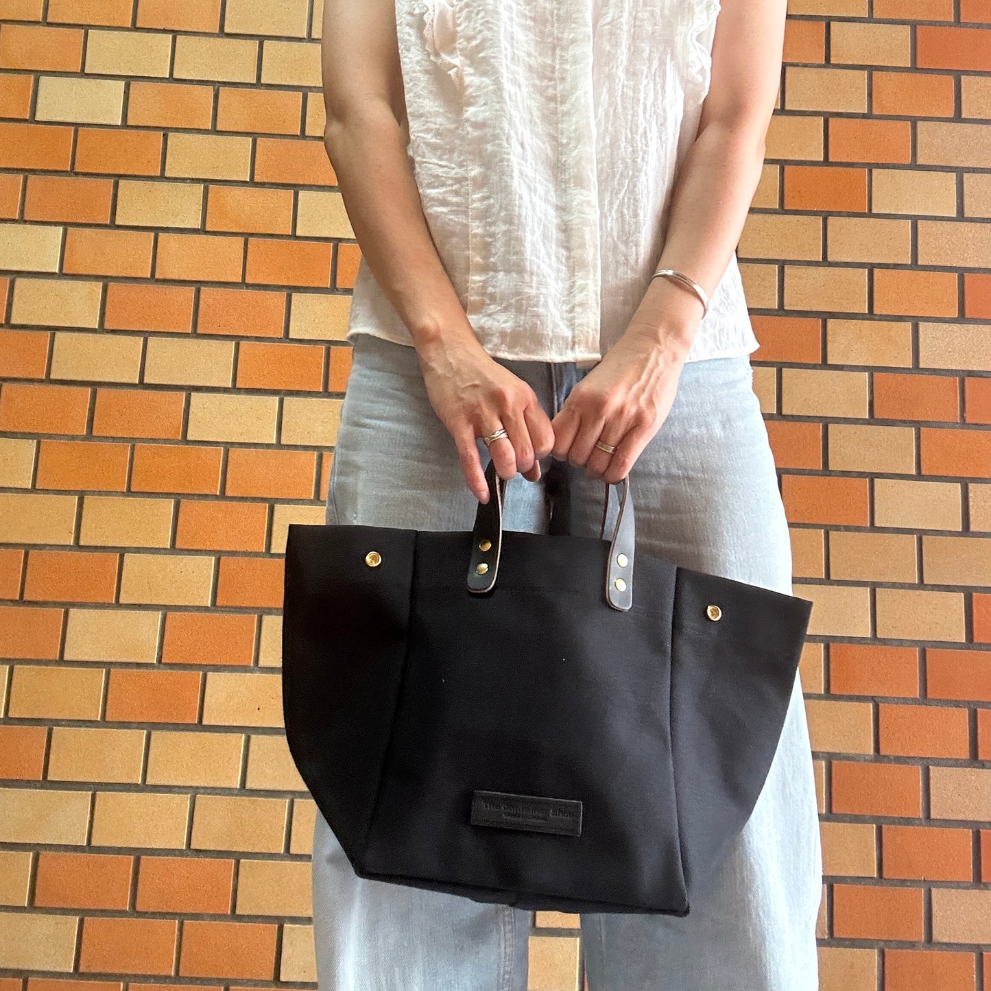CANVAS/STANDARD(SQ)