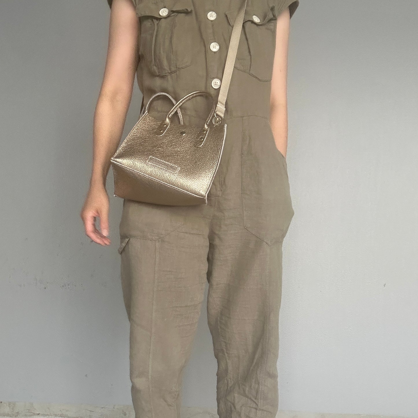 カラーが選べる「レザーボックス」(バッグ2点)コインケースおまけ付き