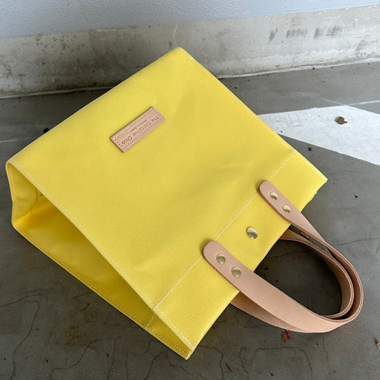 「軽くて拭ける」Coated PVC(レクタングルM) Cream Yellow
