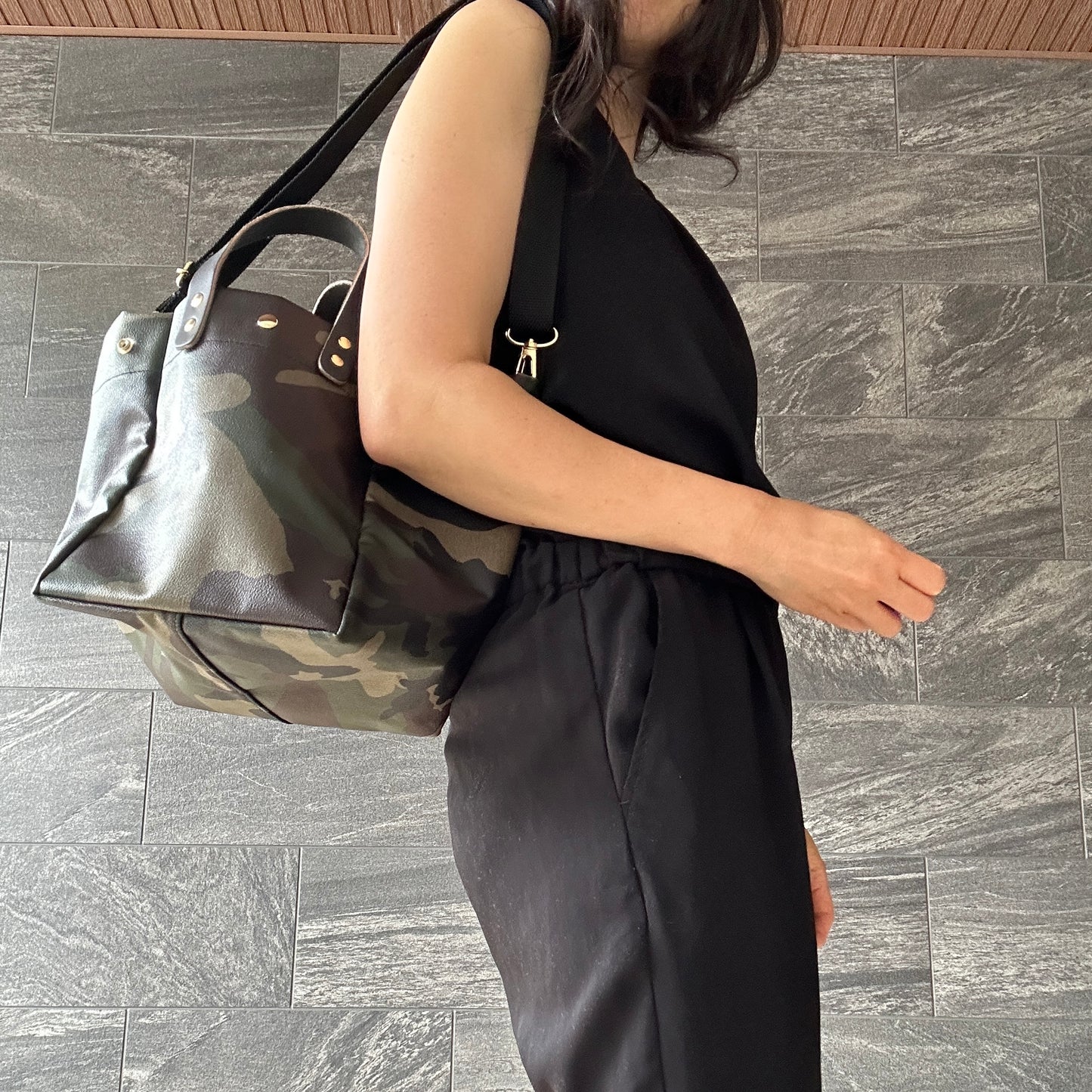 残わずか<ギフト>「軽くて拭ける」Coated PVC(WM)または(SQ) 旧Camouflage