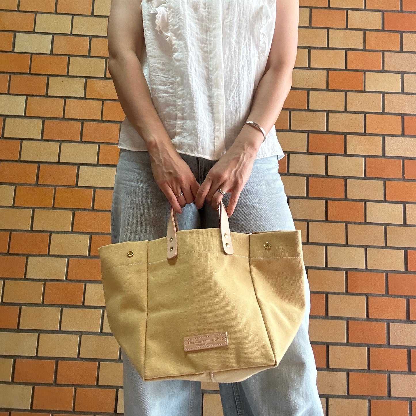 CANVAS/STANDARD(SQ)