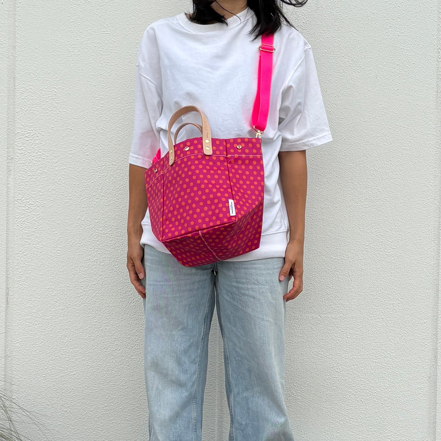 「軽くて拭ける」Coated PVC(SQ)Polka Dots