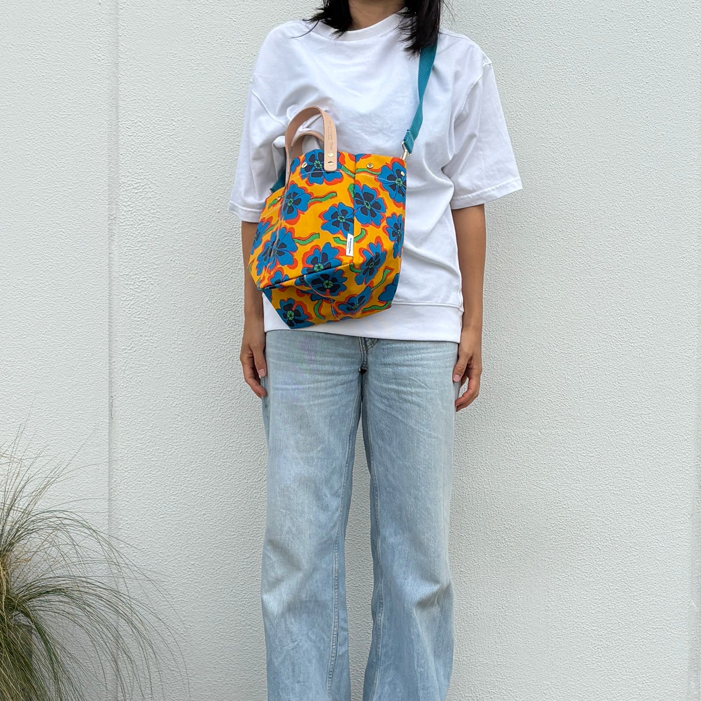 「軽くて拭ける」Coated PVC(SQ)Pansy