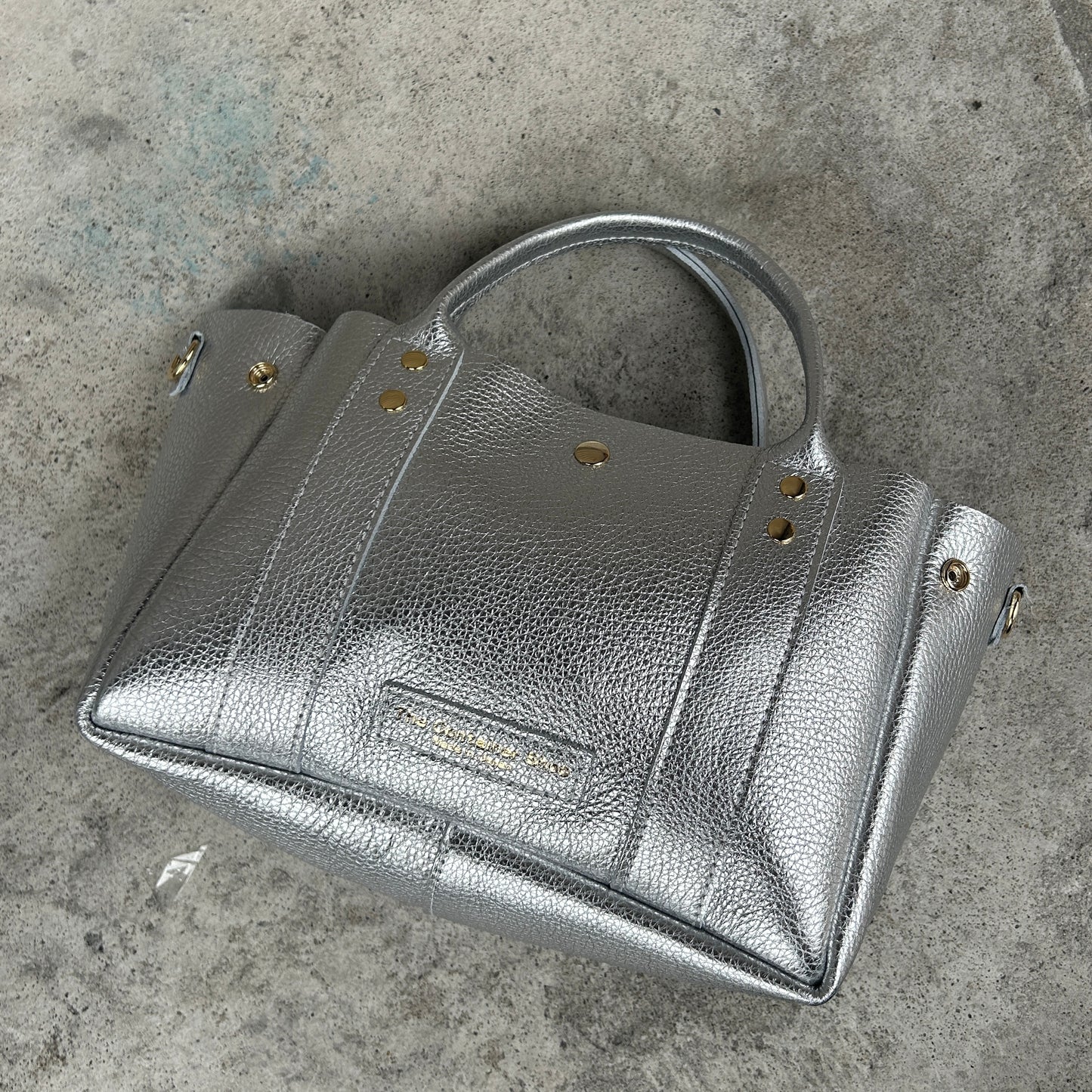 Cow Leather (Shallow Tote Size) ARGENTO