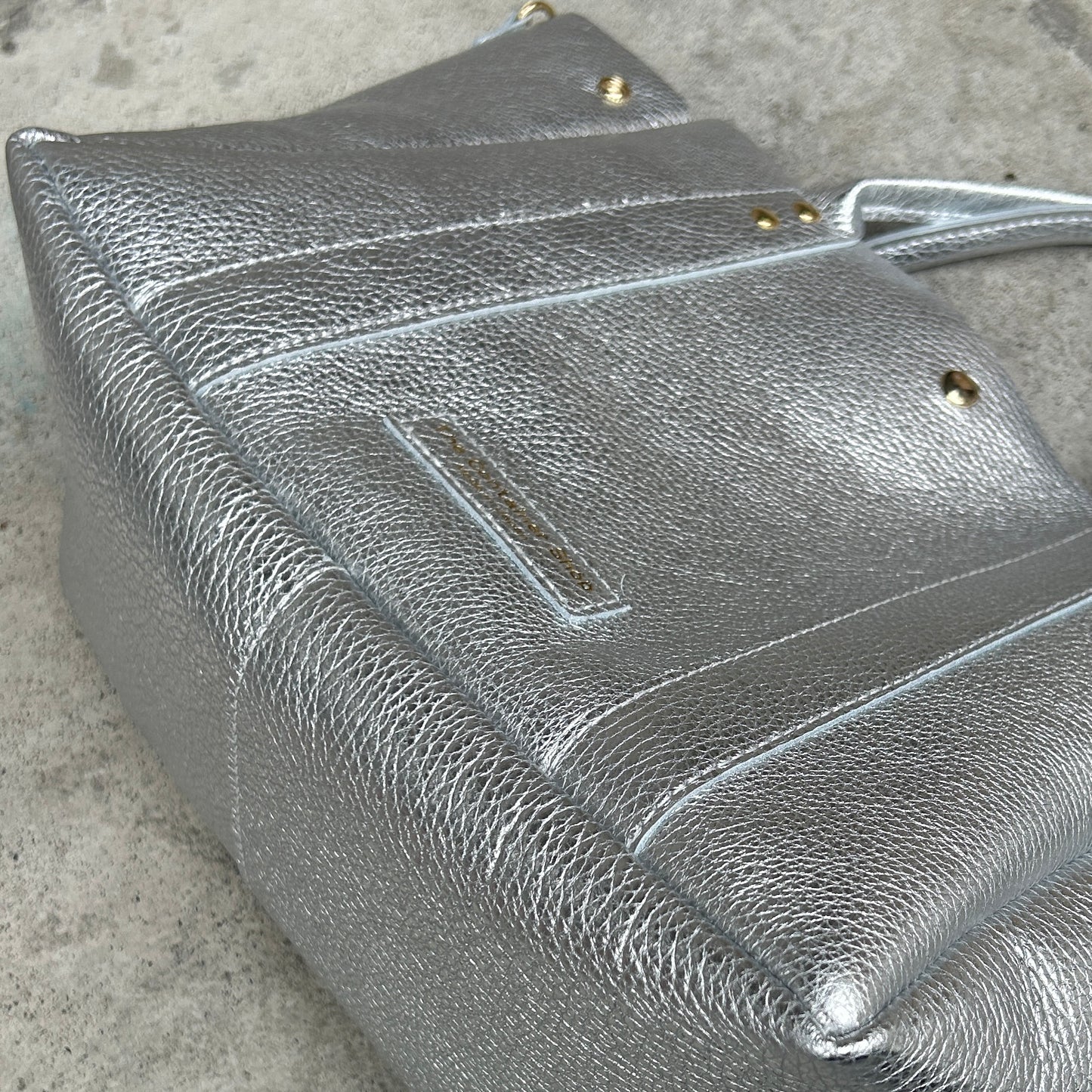Cow Leather (Tote L size) ARGENTO