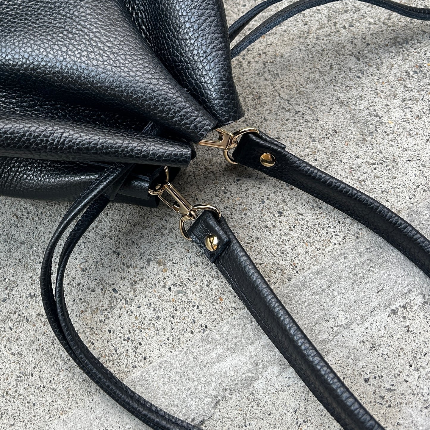 Cow Leather(Kinchaku) BLACK