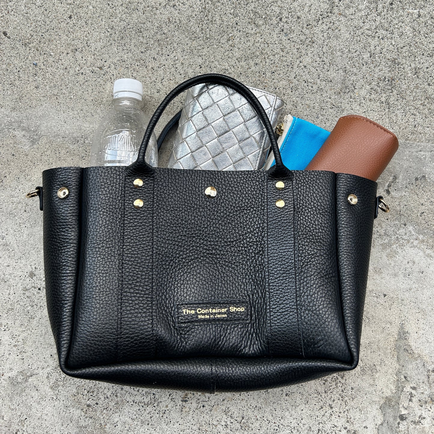 Cow Leather (Shallow Tote Size) BLACK