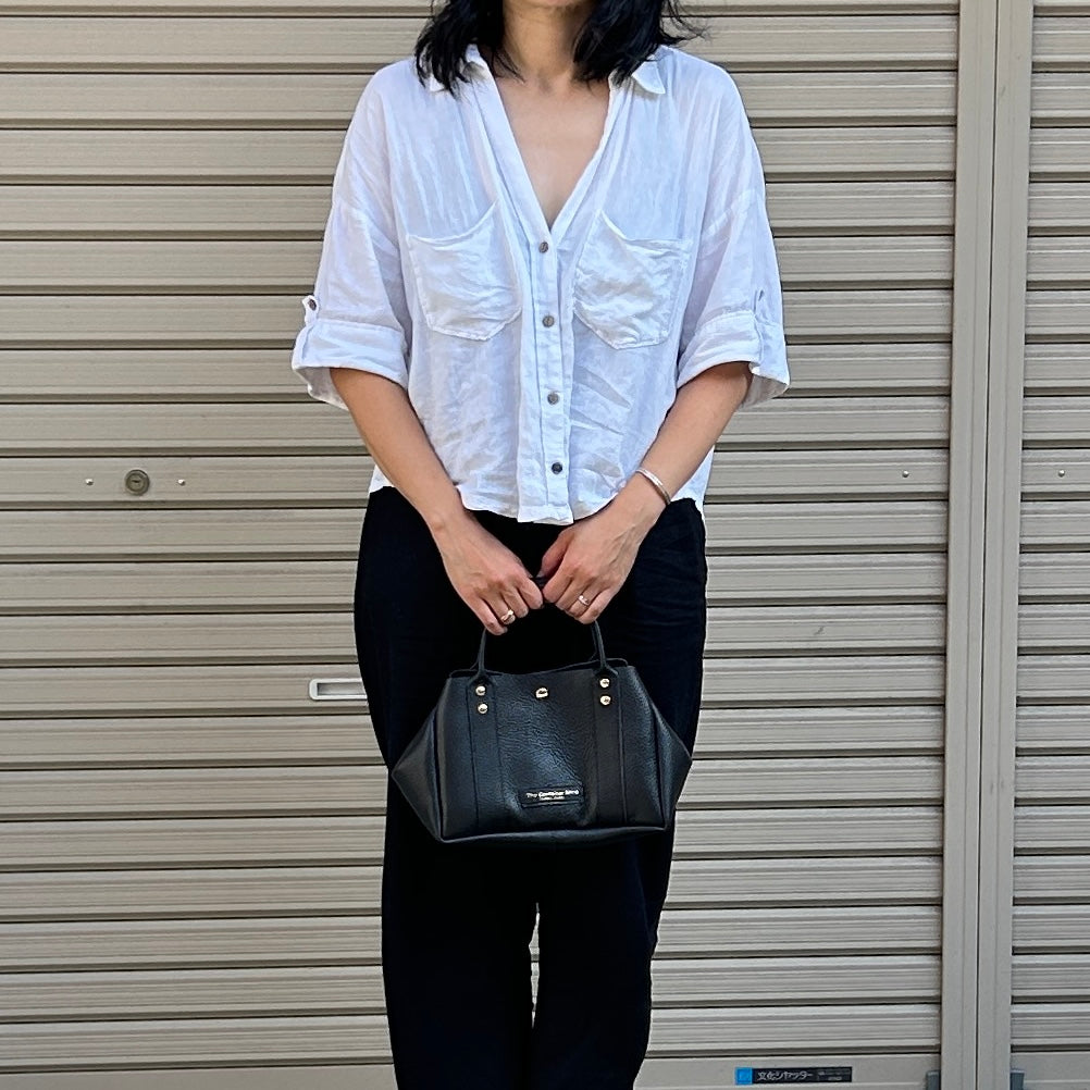 Cow Leather (Shallow Tote Size) BLACK