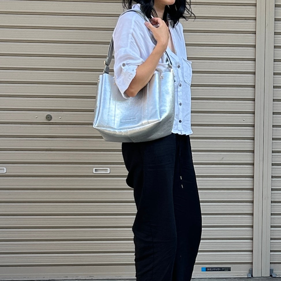 Cow Leather (Tote L size) ARGENTO