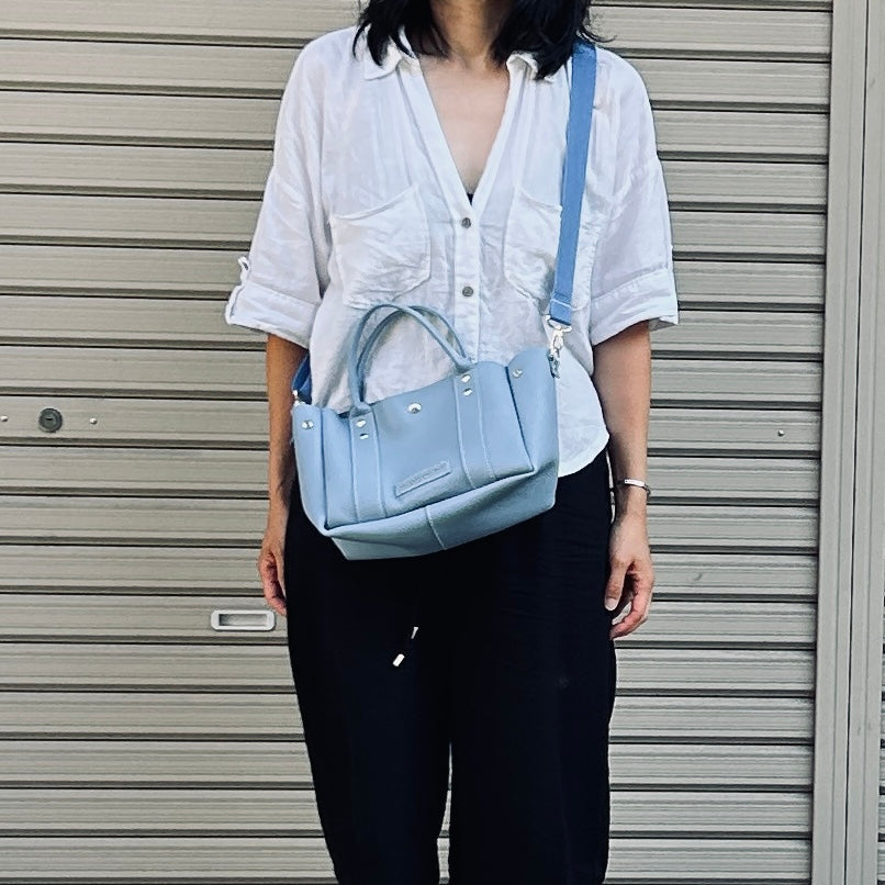 Cow Leather (Shallow Tote Size) WATERFALL