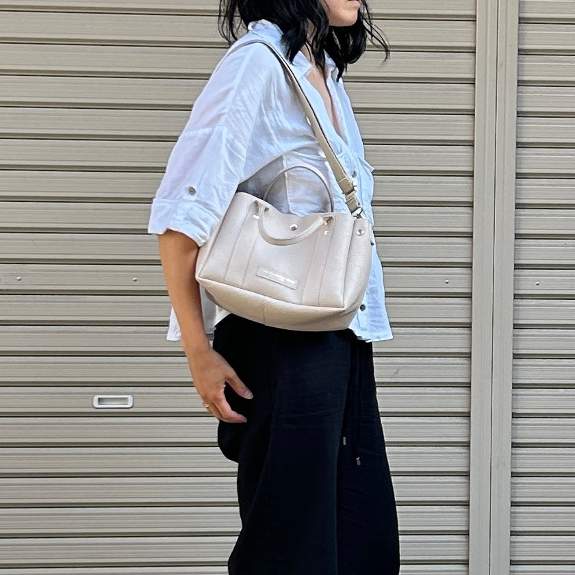 Cow Leather (Shallow Tote Size) DRIFTWOOD