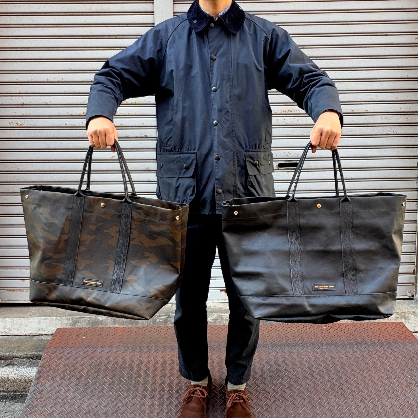 <先行発売>「軽くて拭ける」Coated PVC Camouflage(トートXL)