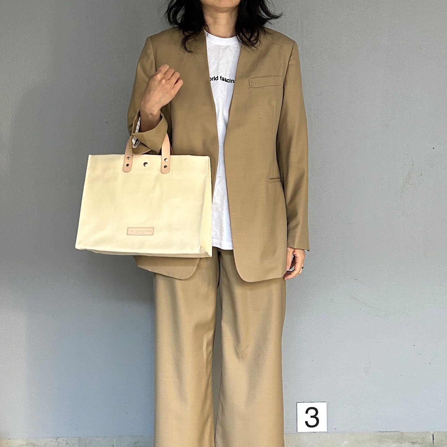 「軽くて拭ける」Coated PVC(レクタングルL)IVORY