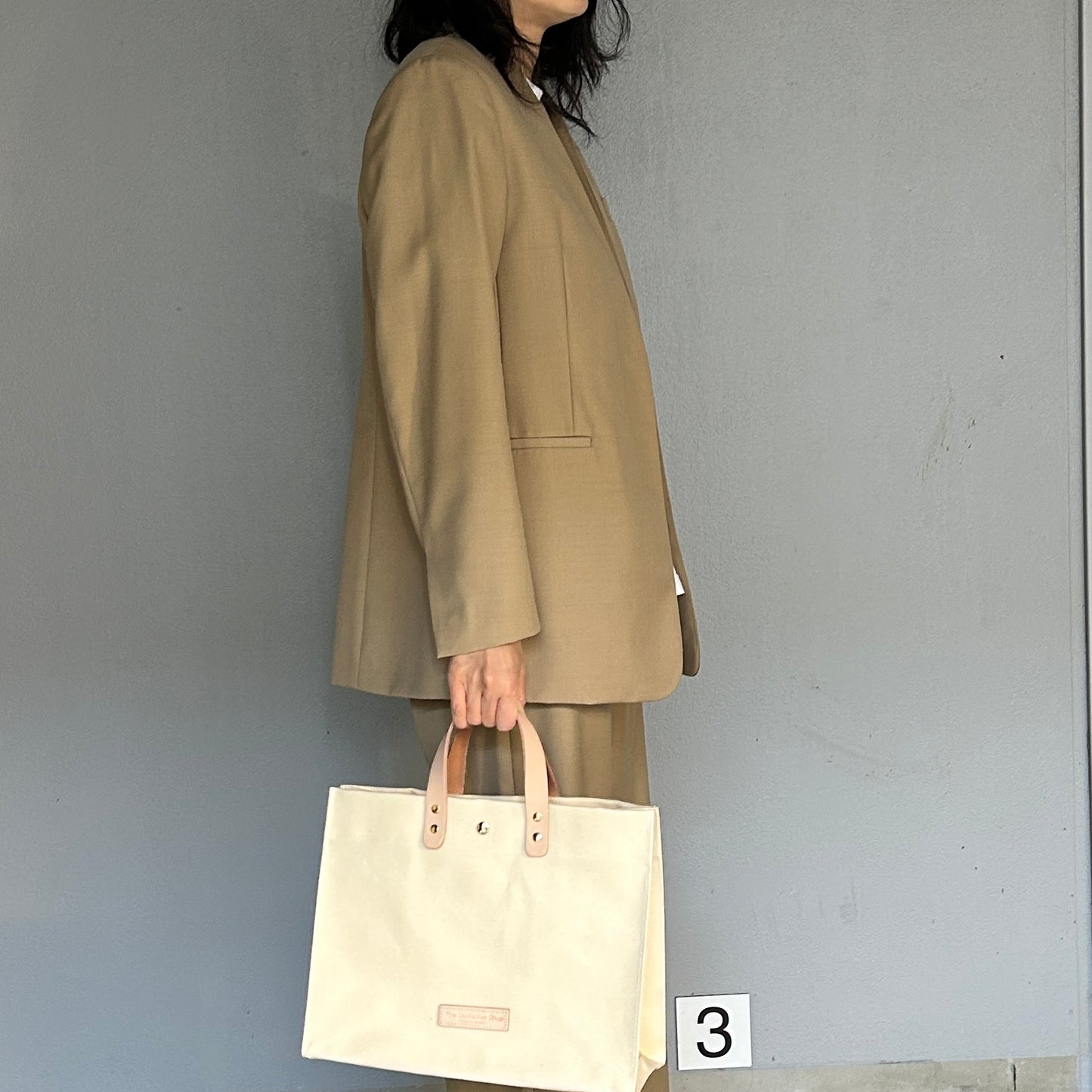 「軽くて拭ける」Coated PVC(レクタングルL)IVORY