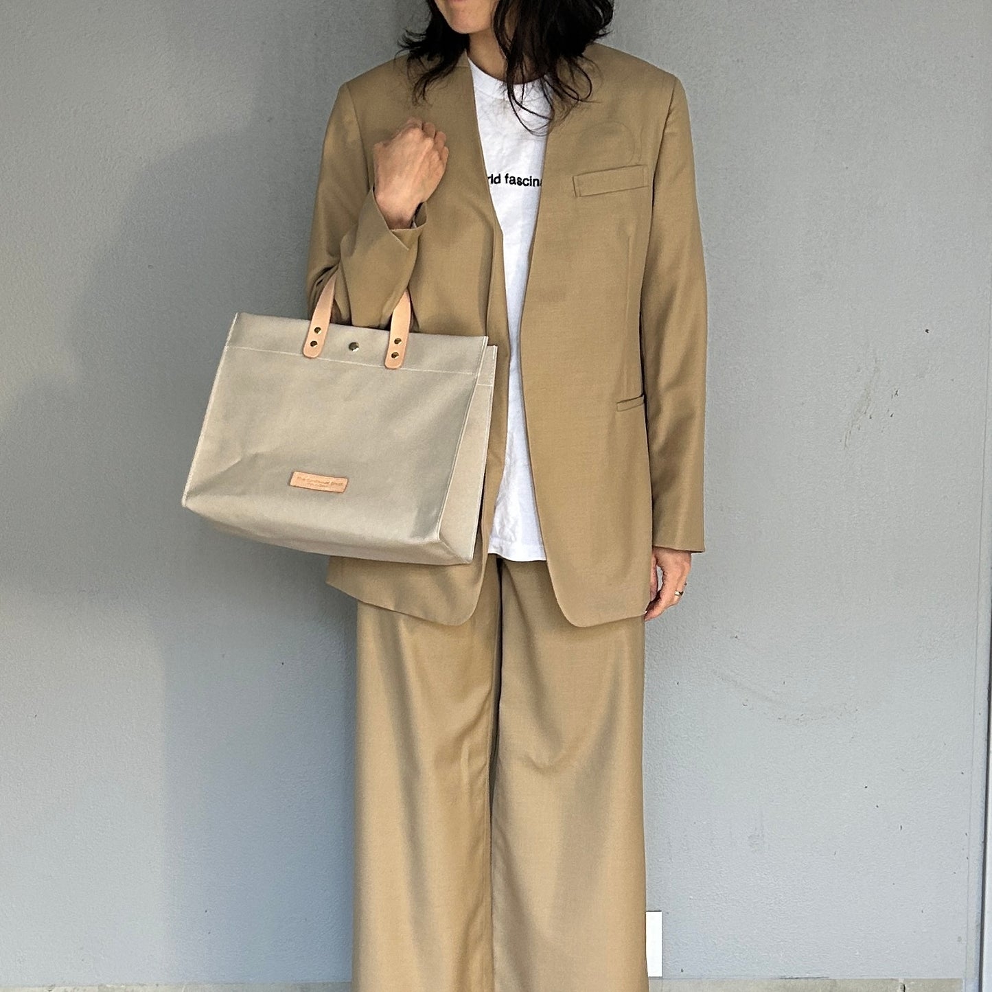 「軽くて拭ける」Coated PVC(レクタングルL)SILVER GREY(