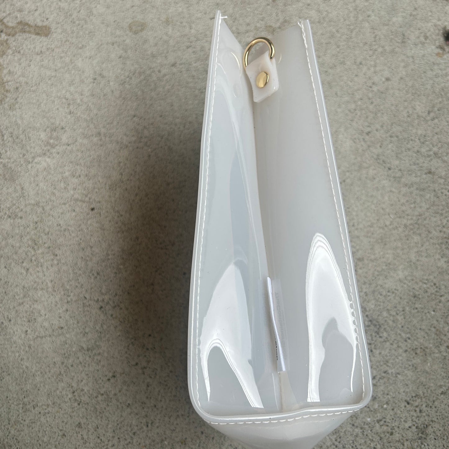 Colored PVC/Tumbler Pochette White
