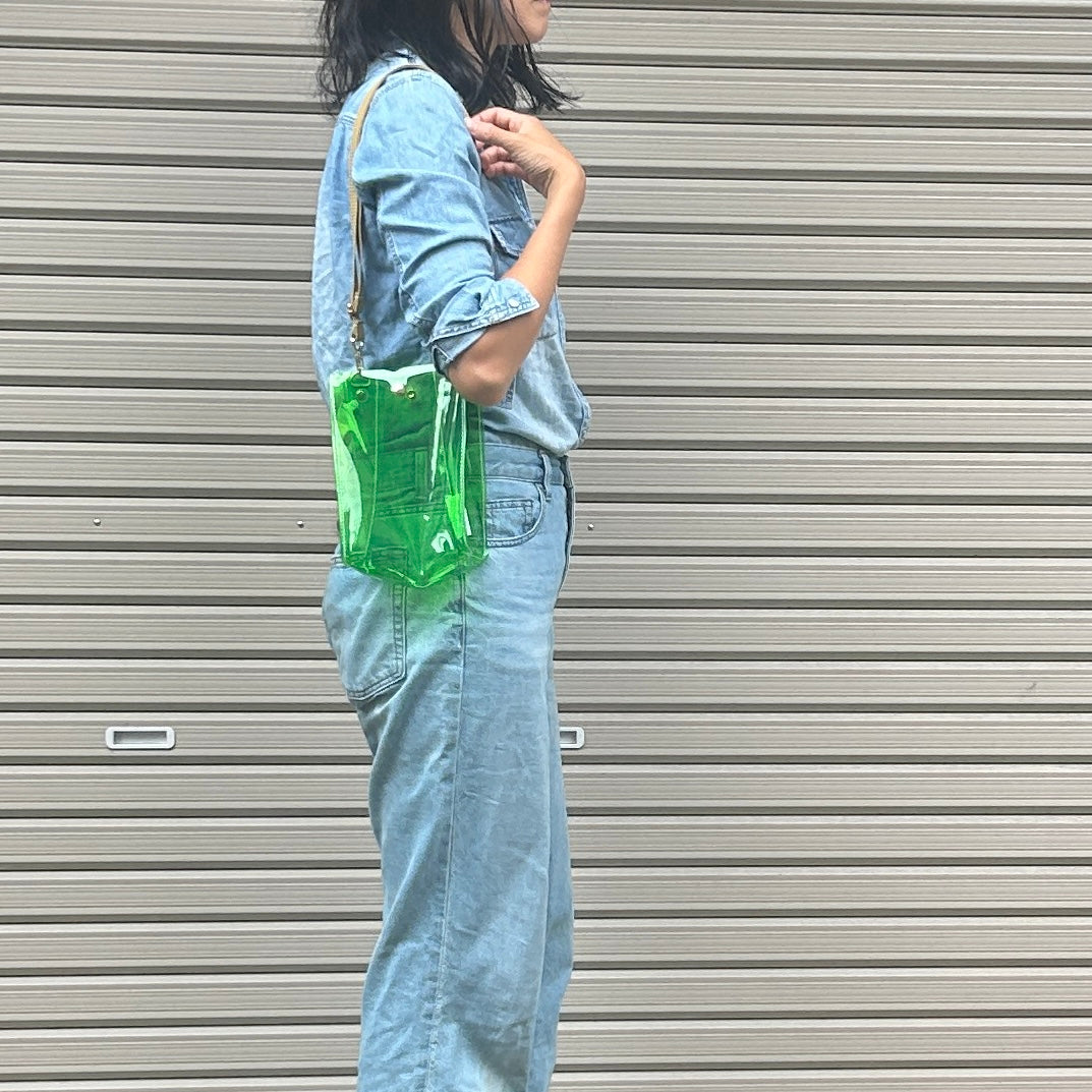 Colored PVC/Tumbler Pochette Grass Green