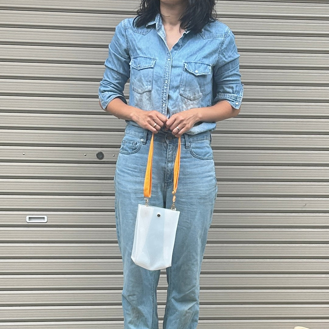 Colored PVC/Tumbler Pochette White