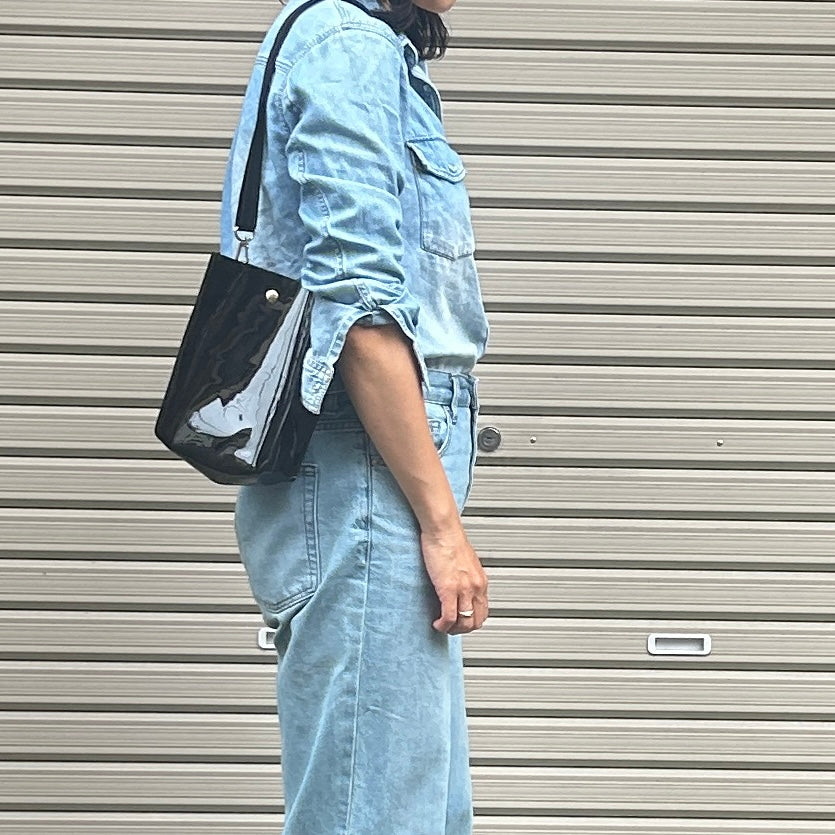 Colored PVC/Tumbler Pochette Black