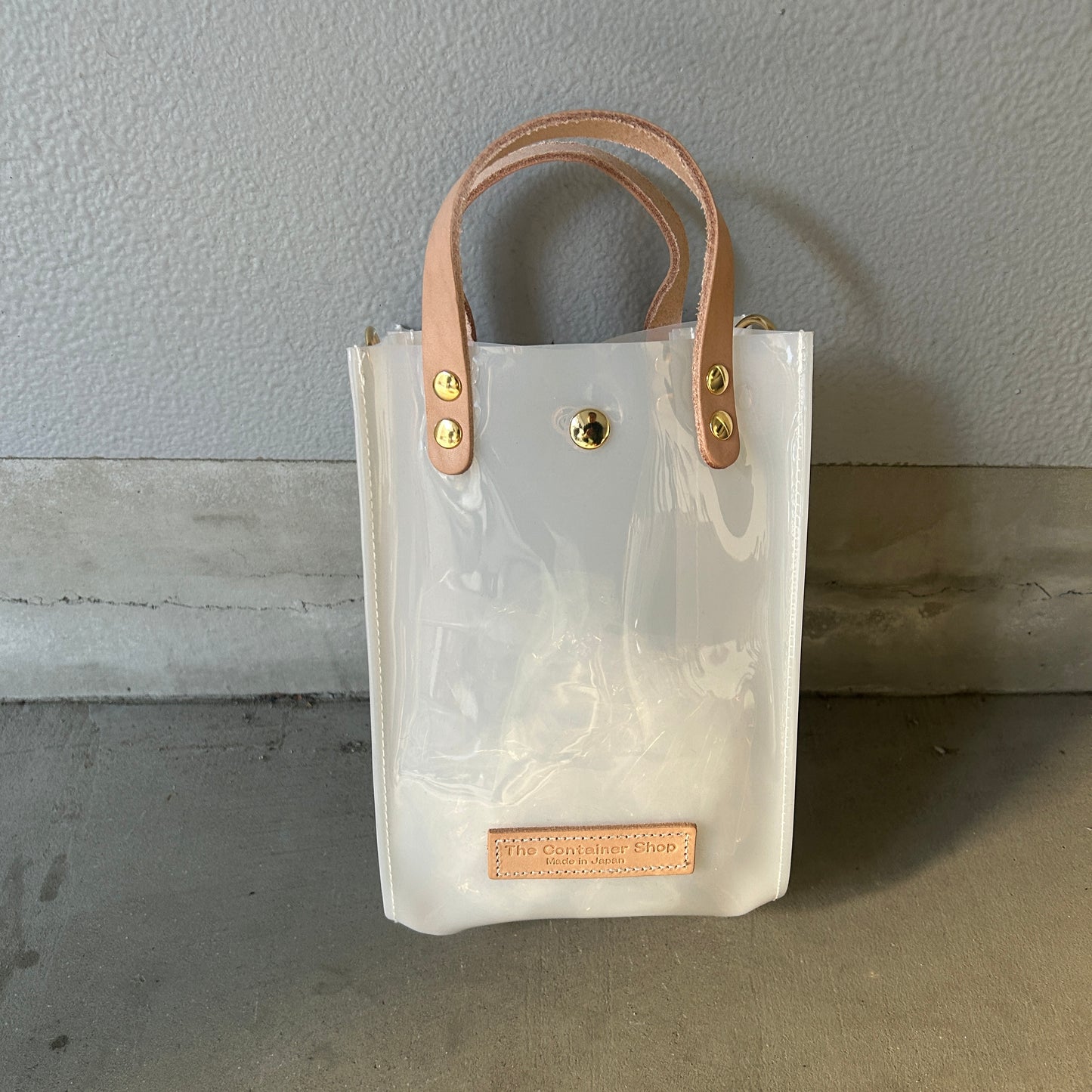 Colored PVC(LeatherHandle)Pochette/White
