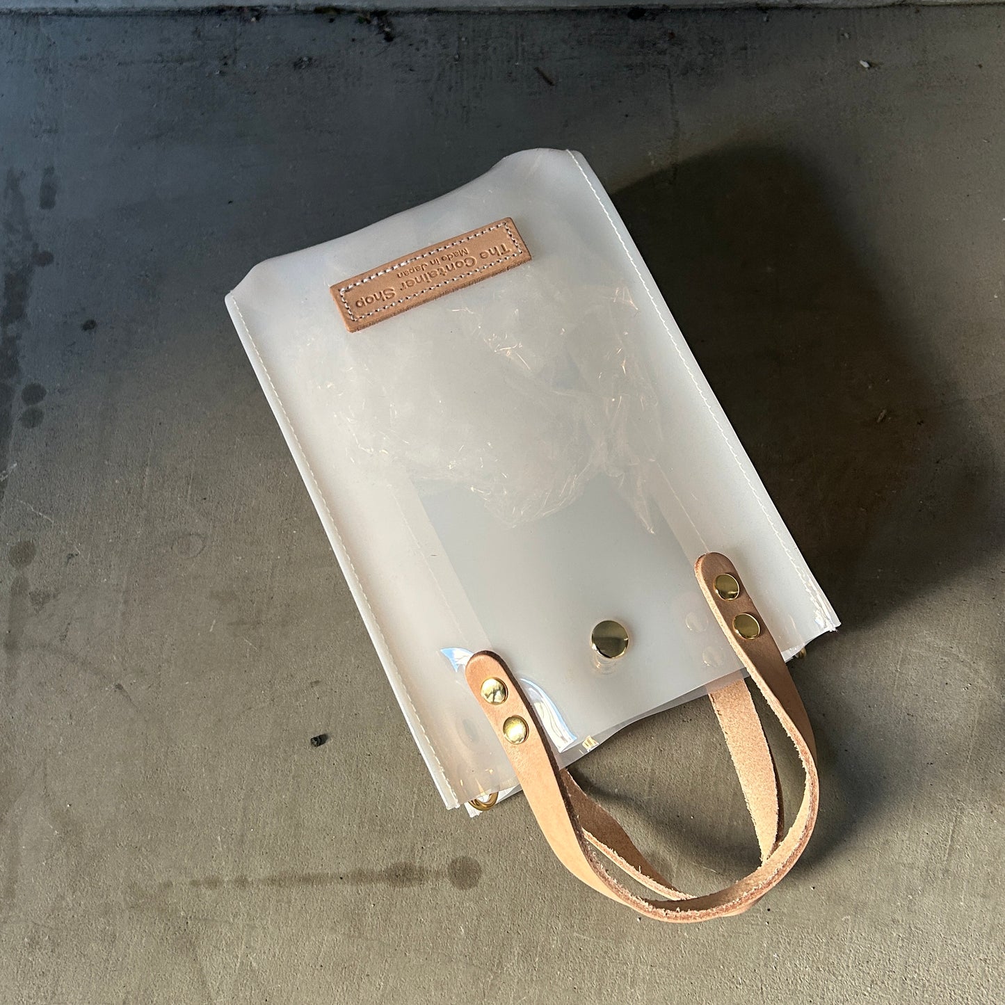 Colored PVC(LeatherHandle)Pochette/White