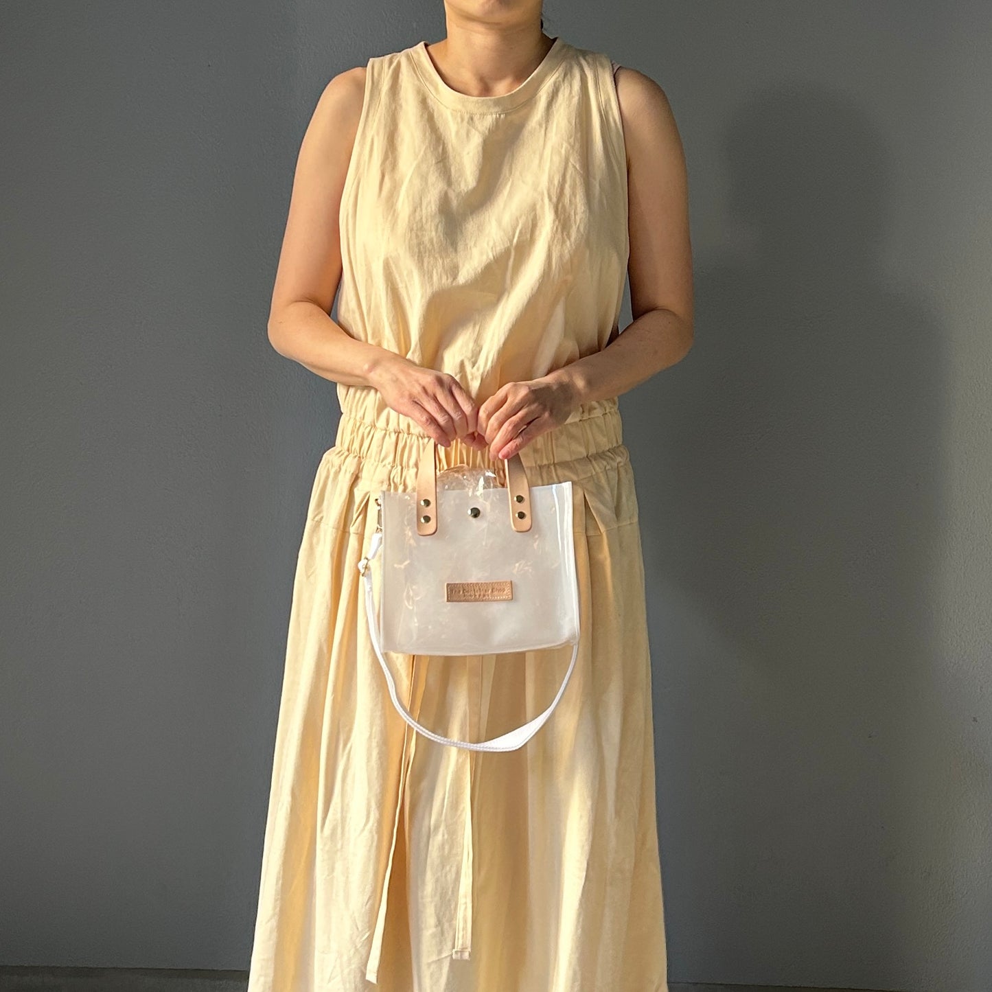 Colored PVC(LeatherHandle)ToteS/White