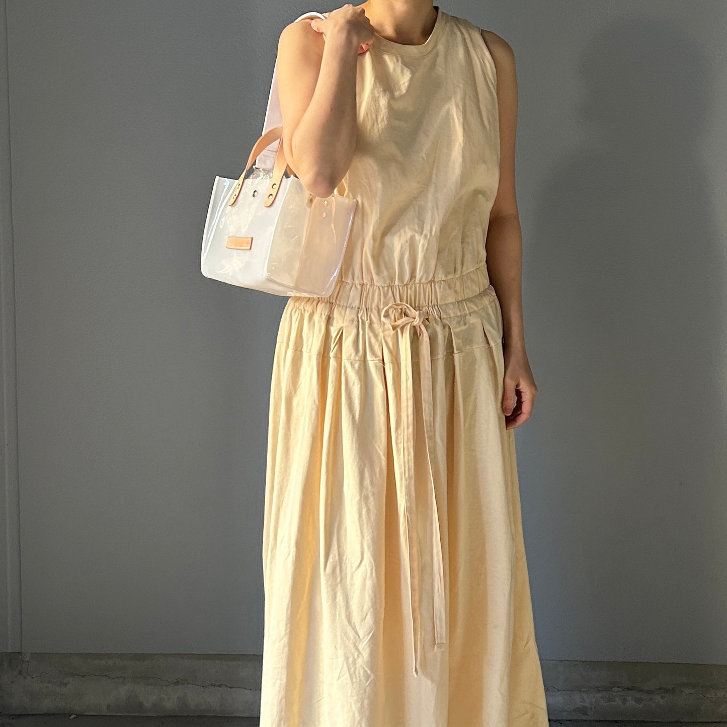 Colored PVC(LeatherHandle)ToteS/White