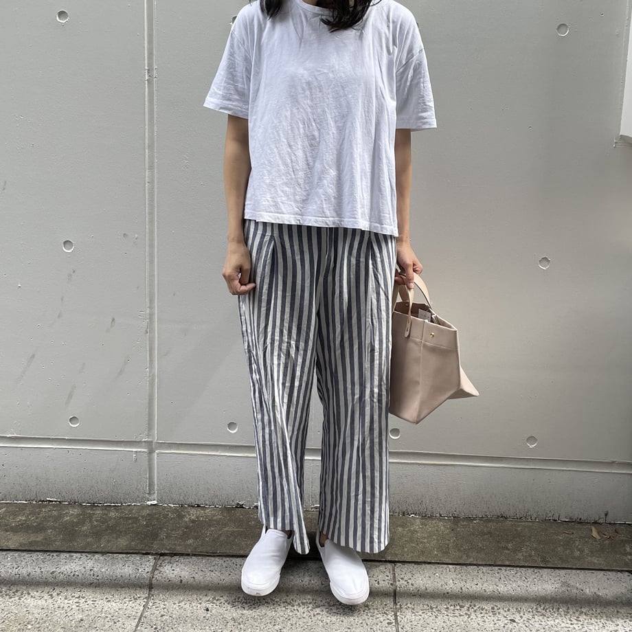 CANVAS/STANDARD (SQ)