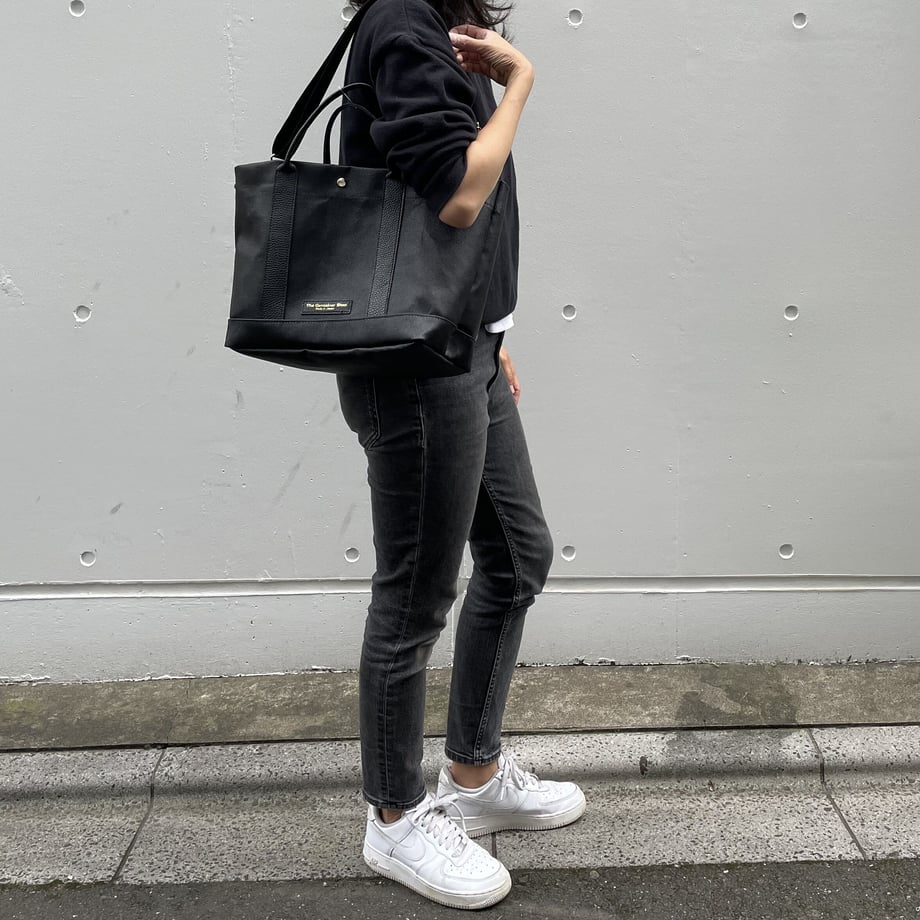 「軽くて拭ける」Coated PVC Camouflage(TOTE M)