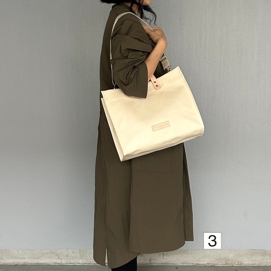 「軽くて拭ける」Coated PVC(レクタングルL)IVORY