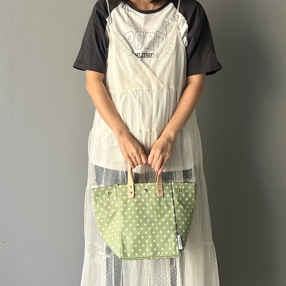 "Wipeable" Coated PVC (SQ) Polka dot pattern
