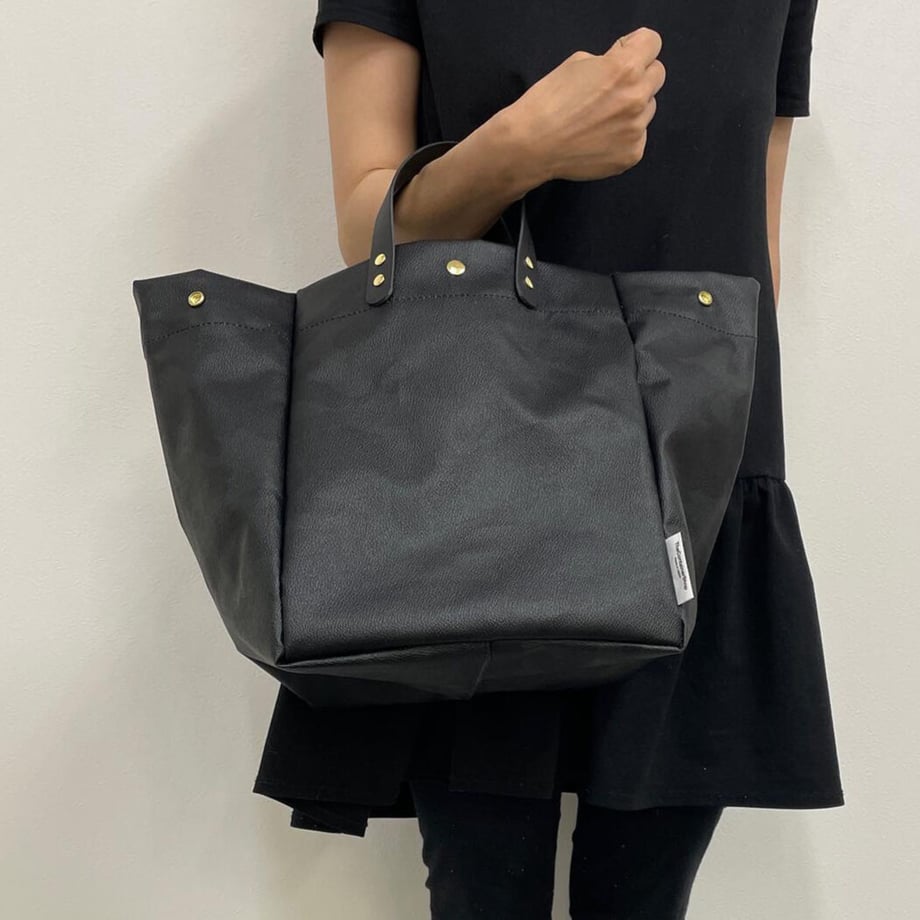 「軽くて拭ける」Coated PVC(SQL)BLACK Camouflage