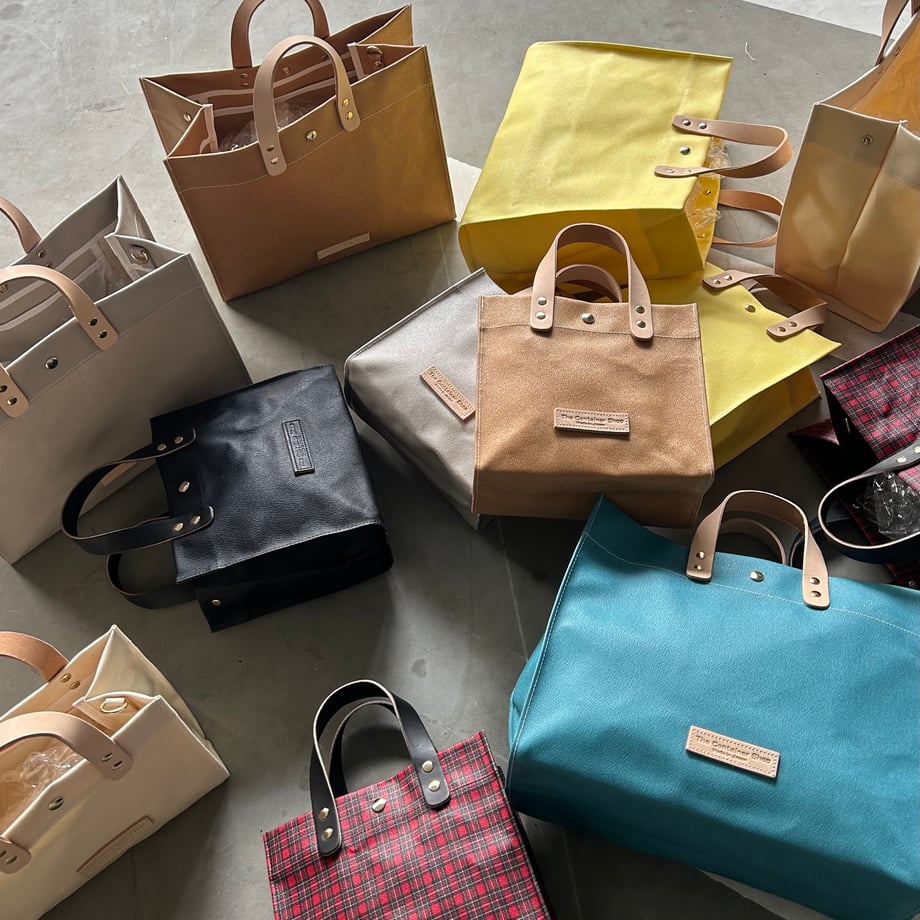 (Sold out) "Lightweight and Wipeable" Coated PVC (Rectangle L) SAXE BLUE