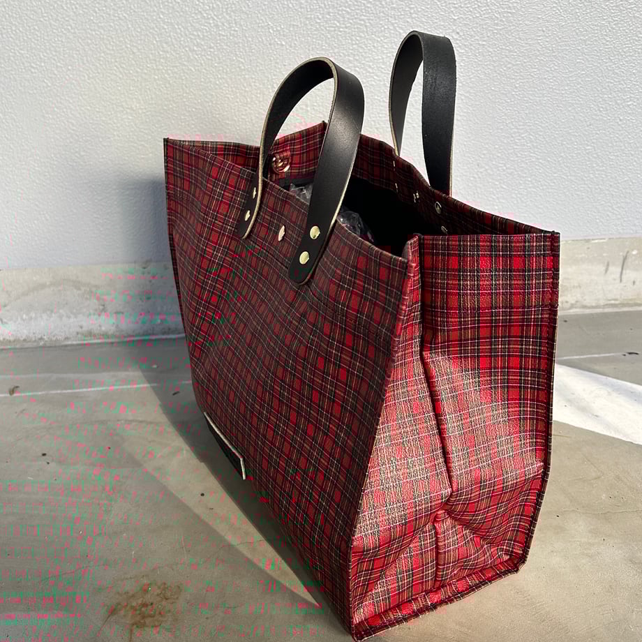 「軽くて拭ける」Coated PVC(レクタングルL)Tartan Check