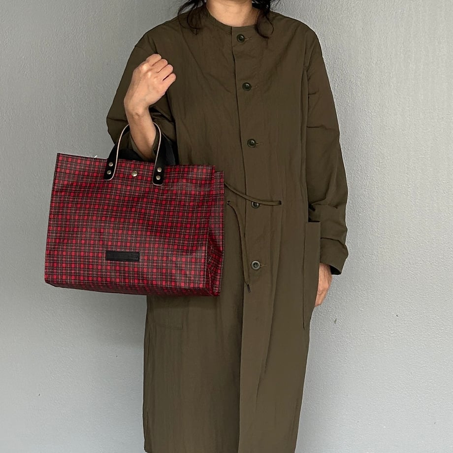 「軽くて拭ける」Coated PVC(レクタングルL)Tartan Check
