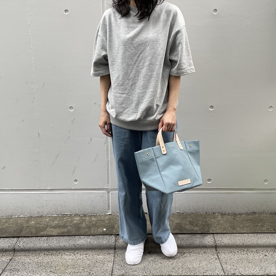 CANVAS/STANDARD (SQ)