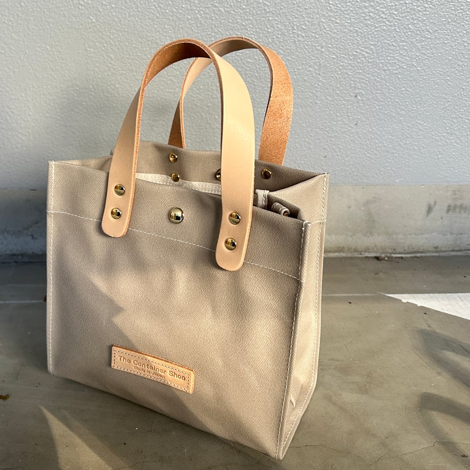 「軽くて拭ける」Coated PVC(レクタングル S)SILVER GREY