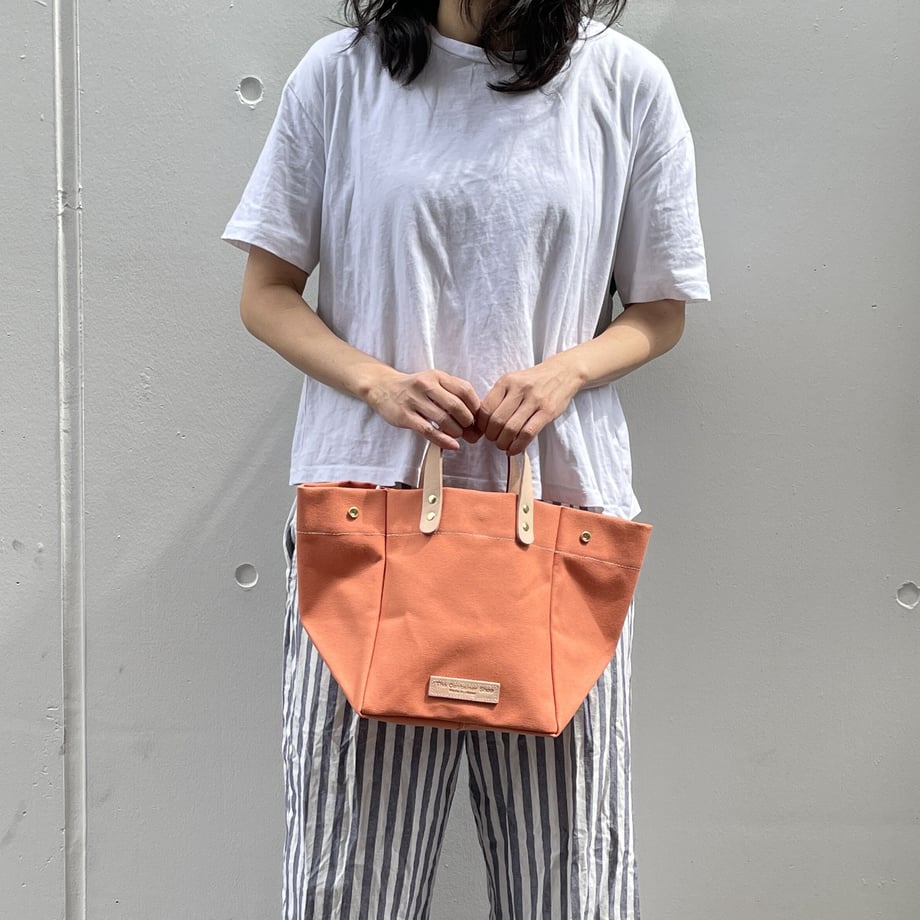 CANVAS/STANDARD (SQ)