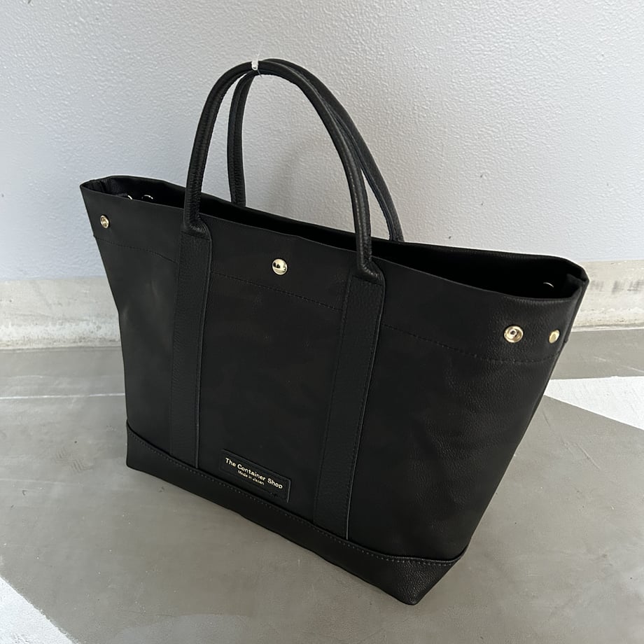 「軽くて拭ける」Coated PVC Camouflage(TOTE M)