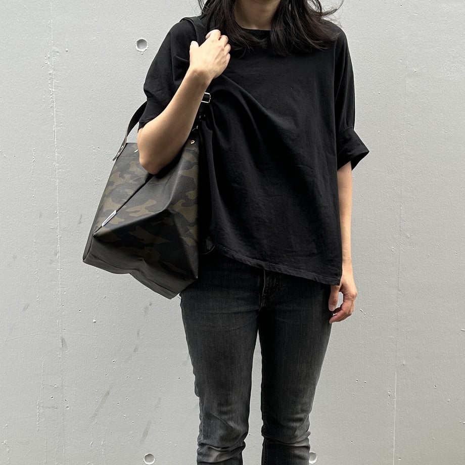 <10月発送>予約「軽くて拭ける」Coated PVC Camouflage(SQL)