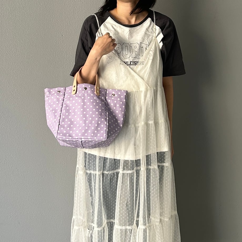 "Wipeable" Coated PVC (SQ) Polka dot pattern