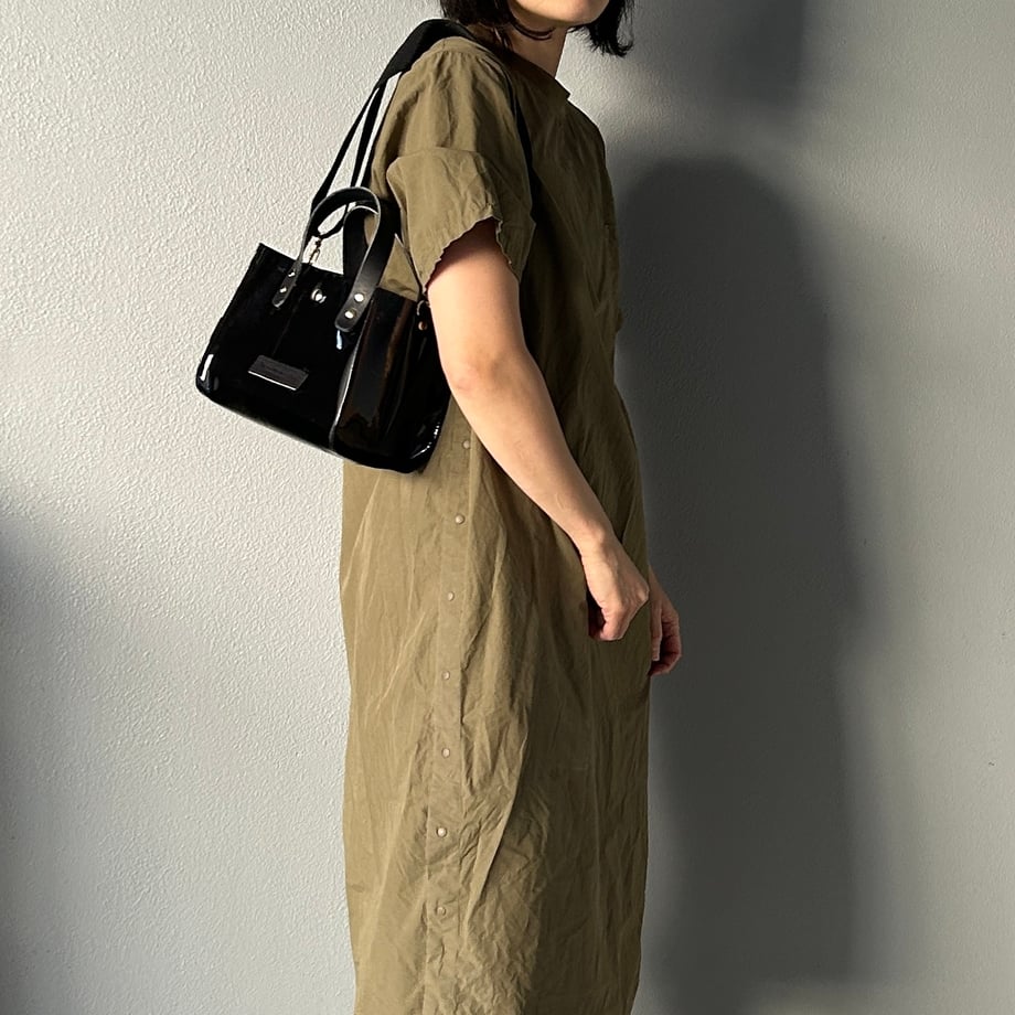Colored PVC clear bag (tote S) Black
