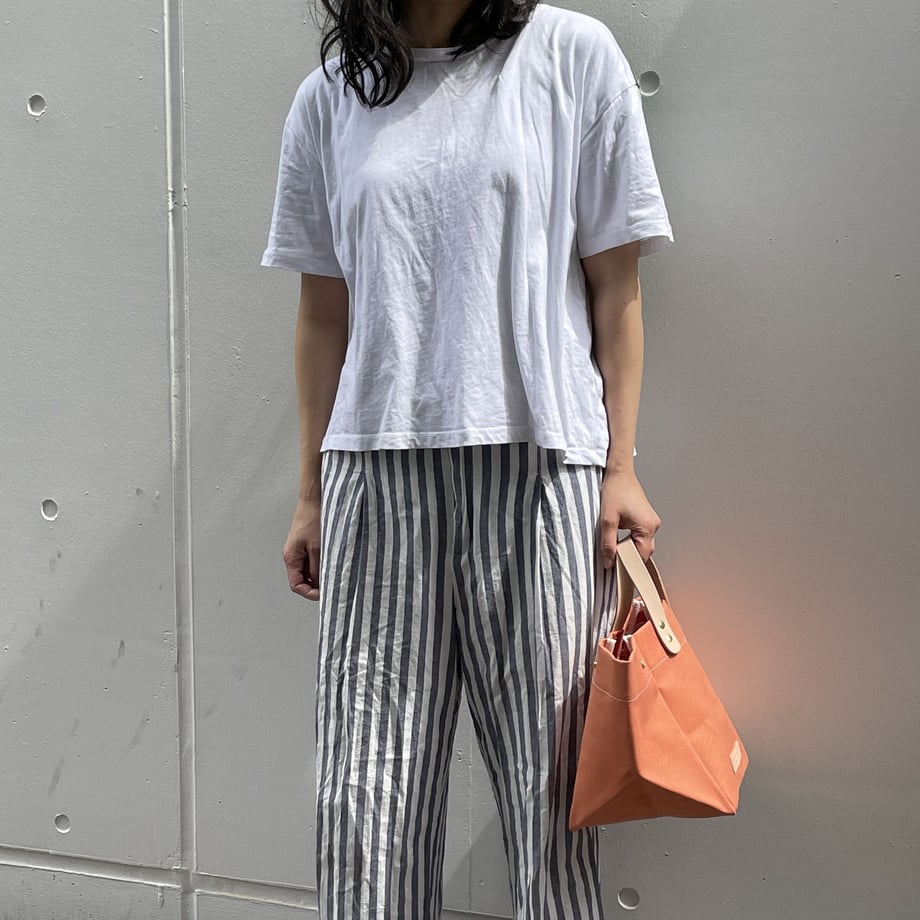 CANVAS/STANDARD (SQ)