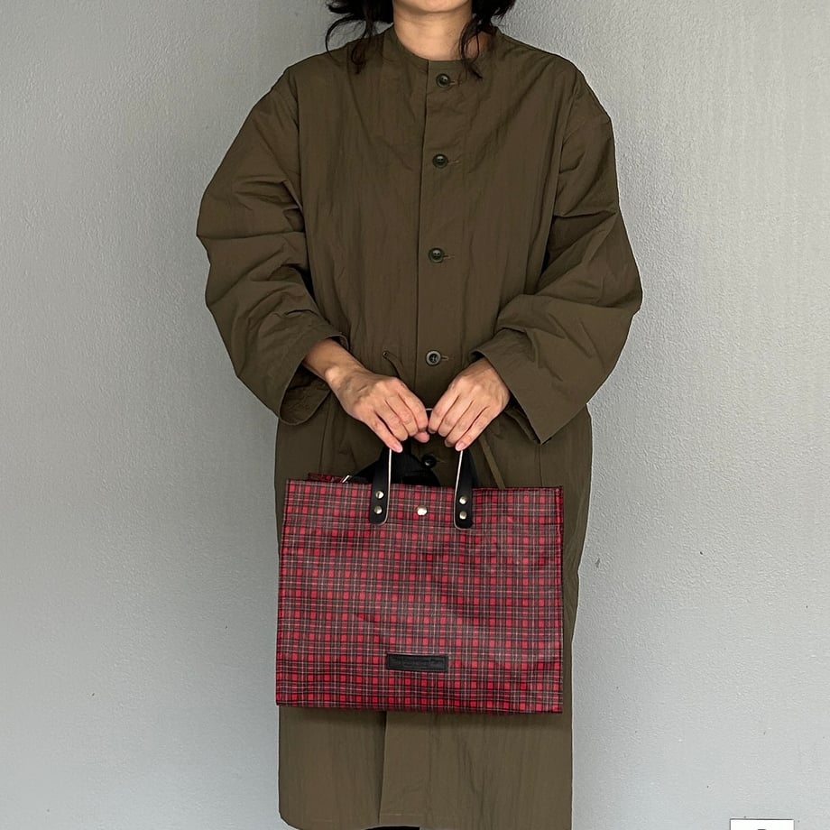 「軽くて拭ける」Coated PVC(レクタングルL)Tartan Check