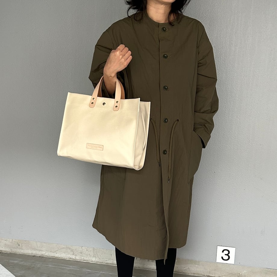 「軽くて拭ける」Coated PVC(レクタングルL)IVORY