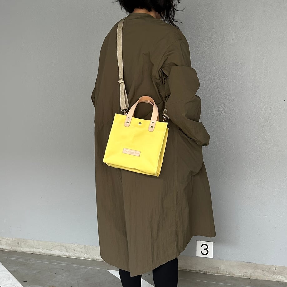 "Lightweight and wipeable" Coated PVC (Rectangle S) CREAM YELLOW
