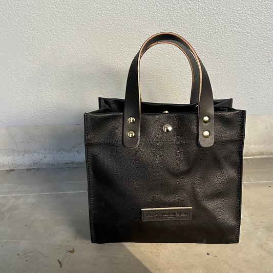 「軽くて拭ける」Coated PVC(レクタングルS)BLACK