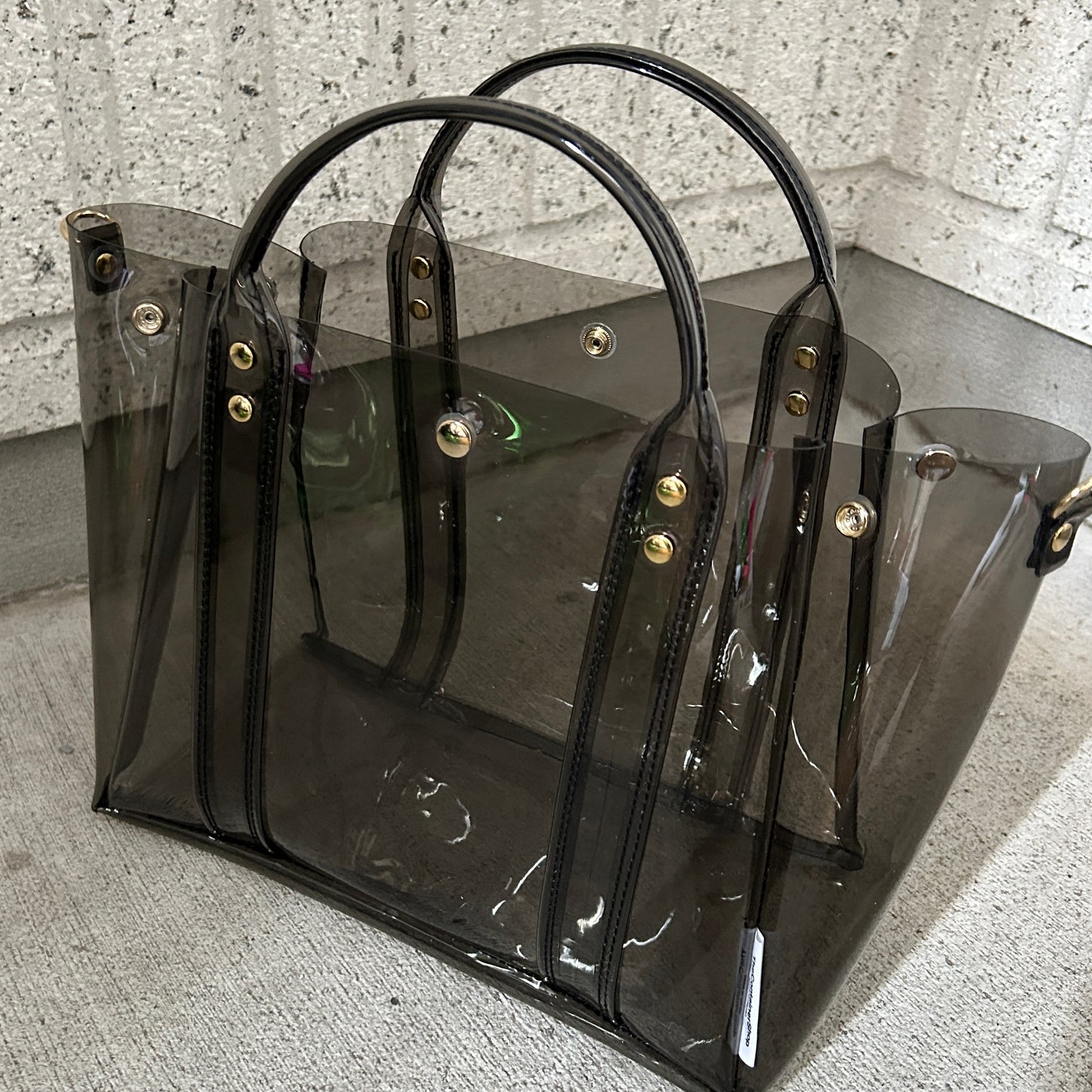 ＜新作＞カラーPVCクリアバッグ（オールクリアトートM)クリアグレー