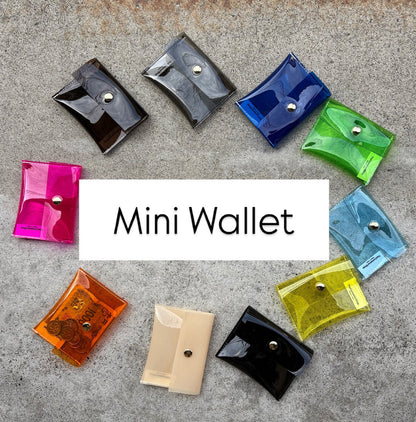 New colors available! Shipping mid-June. Colored PVC (MINI WALLET)