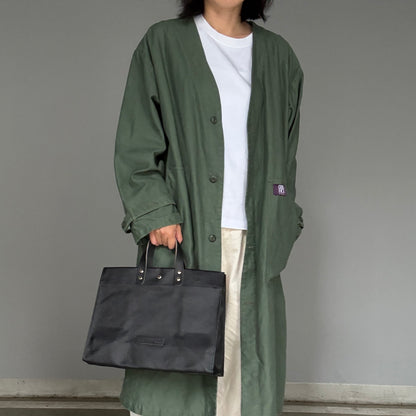 「軽くて拭ける」Coated PVC（レクタングル L）Black